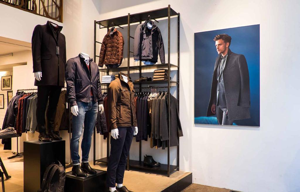 Systemet kan också användas för att rama in Digital Signage eller utrustas med LED