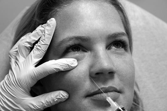 Regional Nerve Blocks of the Face 523 Fig. 7. Infraorbital nerve distribution. (Courtesy of Alisa Gibson, MD, DMD.