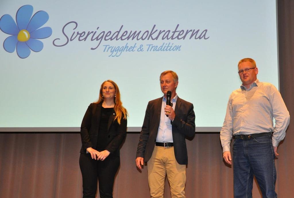 Föreläsning om Kriminalpolitik Söndagen den 18 juni föreläste Adam Marttinen för drygt 120 personer, som hade samlats i Hässleholm för att lyssna på hur Sverigedemokraternas politiska arbete bedrivs
