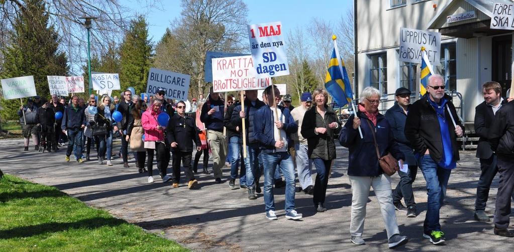 Drygt 250 medlemmar och sympatisörer gick