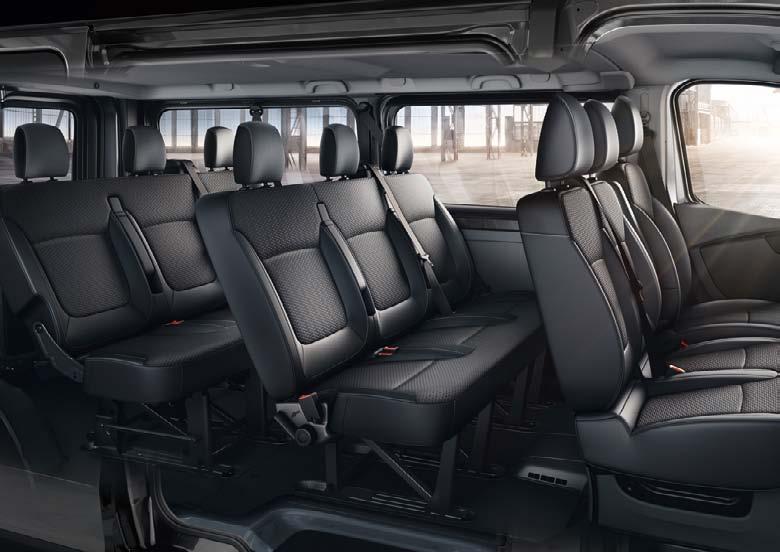 TILLVÄXTPOTENTIAL. Combi och Combi PLUS är de mest mångsidiga Vivaron persontransportbilen.