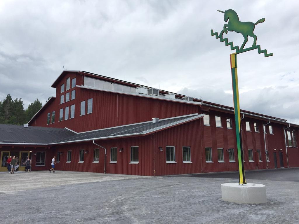 Dagridläger Smedstad Ridsportcenter V.31 29/7-31/7 och 1/8-3 /8. Välkomna på ridläger till Smedstadstallet ute vid Tinnerö.