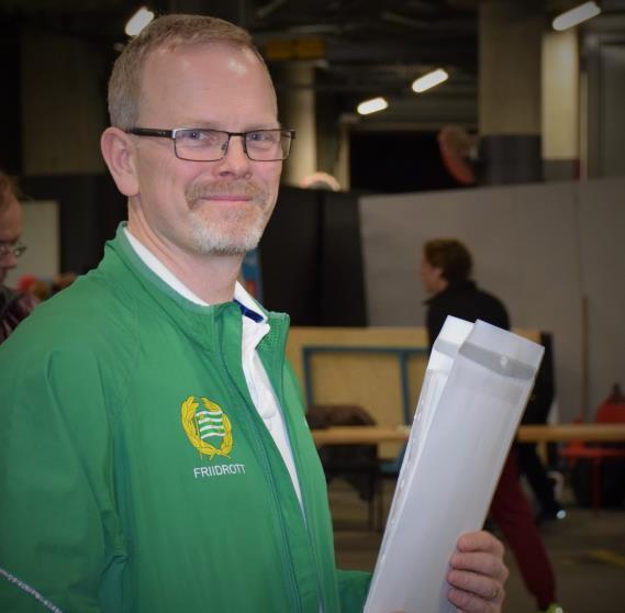 Magnus Berg Jag har varit medlem i Hammarby sedan 2006 då jag började som hjälptränare för en av fyra -98 grupper tillsammans med Peter Wikström.