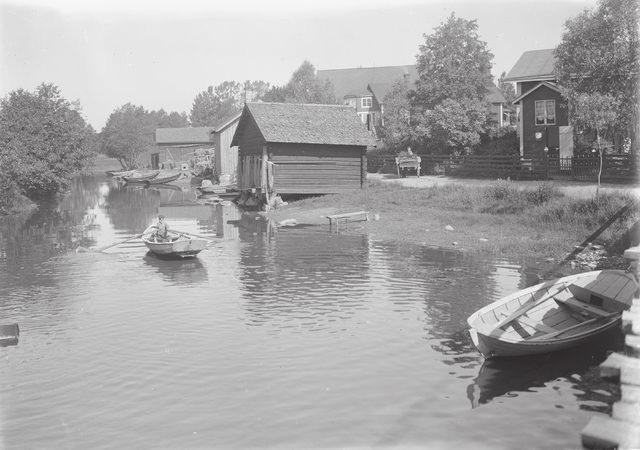 central nutpunt i byn.