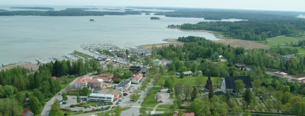 .. Nuläge Den gamla öst-västliga landsvägen till Fagervi, Stora Strandvägen (inom byn benämnd Storovägen) löper i närheten av området.