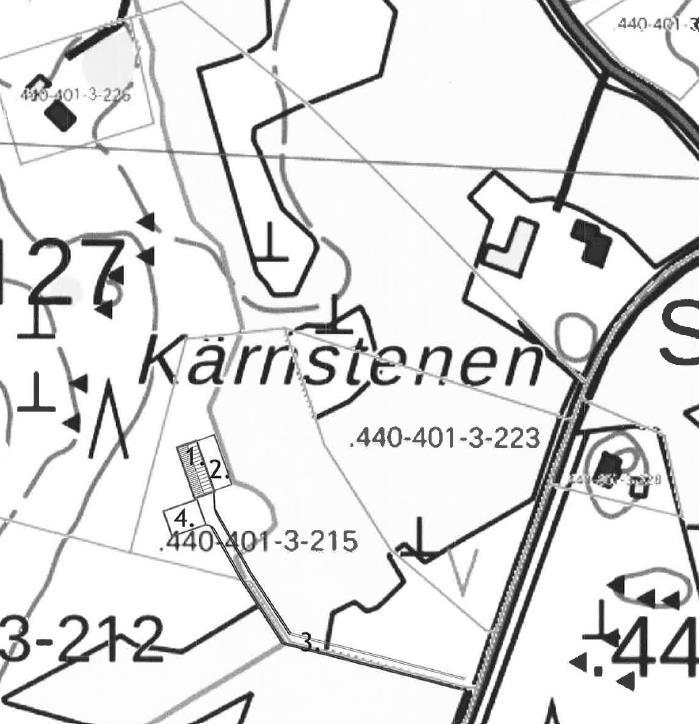 1. Eftersom MA-området är värdefullt för landskaps-, och bybilden, och angetts som värdefullt i kulturhistoriska inventeringen, förordas inte ändring till M-område.