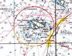 FYRAR 129 Navigering i mörker eller nedsatt sikt underlättas med hjälp av fyrar, lysbojar samt lysprickar.