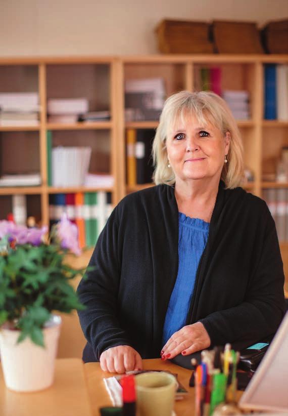 Anita, 63 år Administrativ assistent Jag trivs bra på min arbetsplats och har därför inga tankar på att gå i pension.