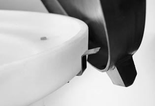 4 Installation WS007091A 2. Lås enhetens inspektionslucka. Använd ett hänglås. WS007093A Installera en klass A- eller klass B-lucka av betong 1.
