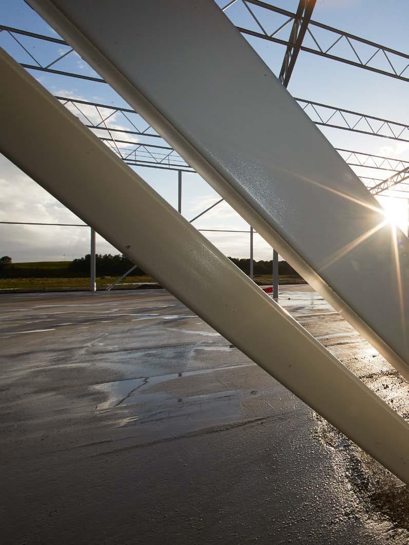 FINANSIELLA RAPPORTER 54 Förvaltningsberättelse 59 Möjligheter och risker 62 Rapport över totalresultat, koncernen 64 Rapport över finansiell ställning, koncernen 66 Rapport över kassaflöden,