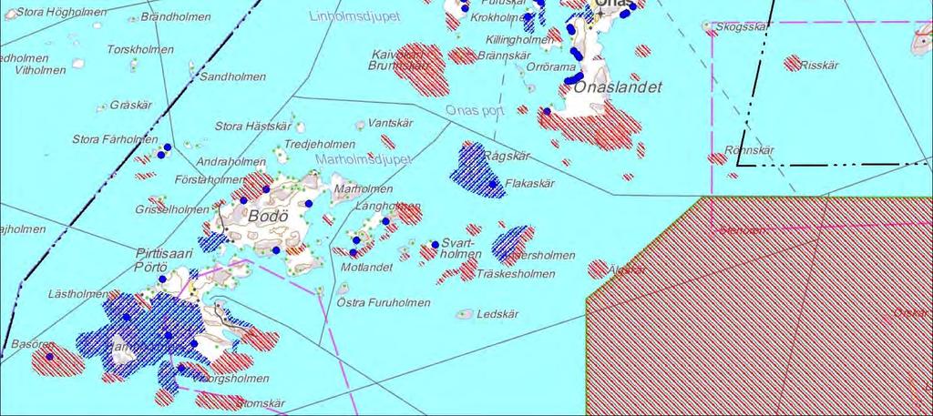 På holmen finns redan en liten byggnad och en stadig brygga.
