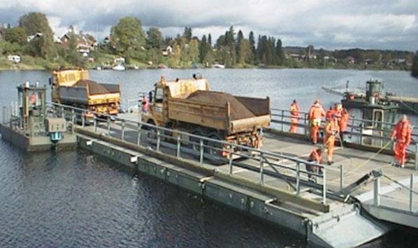 Färjan är klassad för trafiklasten BK 1 (A/B: 12/18 ton) under förutsättning att