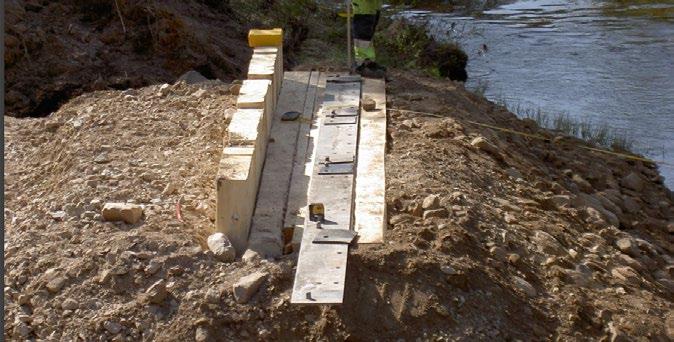 Exempel på användning av en Mabey Quick Bridge BILAGA 1 Bakgrund När betongbron på väg 1048, över Siktån vid