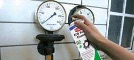 A7 C1 20720 Aerosol 500 ml 138083 ECO FOAM CLEANER Oantändligt och långsamt torkande vattenbaserat rengöringsmedel, lämpligt för att avlägsna kraftiga föroreningar på vertikal utrustning för