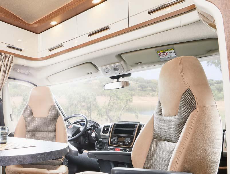 c-tourer T Allrounden också med praktiska modeller för viktklassen 3,5-t M e d s i t t a t t r a k t i v a f ö r h å l l a n d e p r i s o / ce h r hm åe l d l e bt ov dä er ld se g o l v h e l t u t
