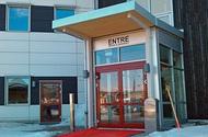 Entr Tak Entr Stures Tak AB Box 417 891 28, ÖRNSKÖLDSVIK 0660-51590 Renmarks Måleri AB Gesällvägen 5 891 41, ÖRNSKÖLDSVIK 0660-12633 Micael Berglund