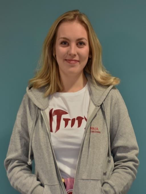 Namn: Maja Lindbom Ekström Kommer från: Linköping Nu bor jag i: Linköping Post: Vice