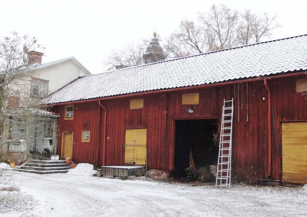 Gäddan 1. Gårdsmiljö.