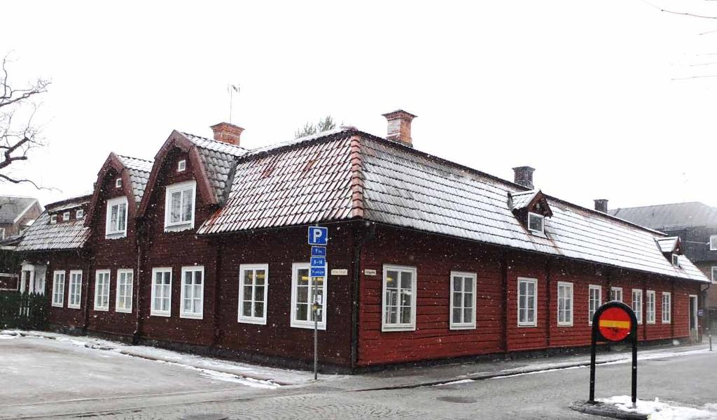 Kv. Ugglan 1, Apoteksgården.