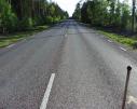 Bilaga 1 Sid 13 (20) GROV TEXTUR/STRUKTUR PÅ BELÄGGNINGEN En väg med grov textur/struktur innebär att ytbeläggningen är grövre/skrovligare och har åstadkommits genom att en större andel stenar