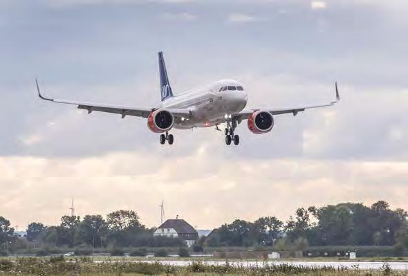 Operativ modell Strategi MOTVERKA KLIMATFÖRÄNDRINGEN MED FOKUS PÅ FLYGPLANSUTSLÄPP I linje med vår helhetssyn på hållbarhet arbetar vi för att minska utsläppen i hela vår verksamhet.