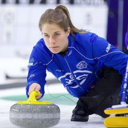 6 12 43 69 FRÅGA 11: IDROTTSHJÄLTAR / SPORT VUXEN: Vad heter denna OS-guldmedaljör i förnamn?
