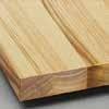Massiva träskivor är naturmaterial och kräver regelbunden skötsel och