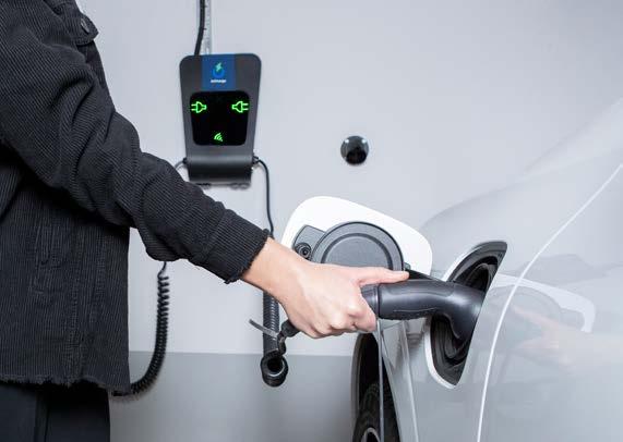 Konkurrenssituationen Medvetenheten om klimatförändringarna ökar hela tiden och länderna skyndar på sina planer för att minska koldioxidutsläppen samtidigt som antalet prosumers eller prosumenter