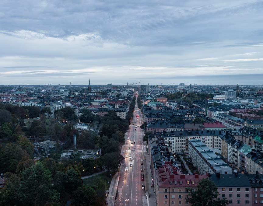 Året i siffror Finansiellt MSEK 156 824 (135 114) Nettoomsättning 19 883 (23 203) Underliggande rörelseresultat 1 17 619 (18 524) Rörelseresultat 12 007 (9 484) Årets resultat Socialt 64% (64)