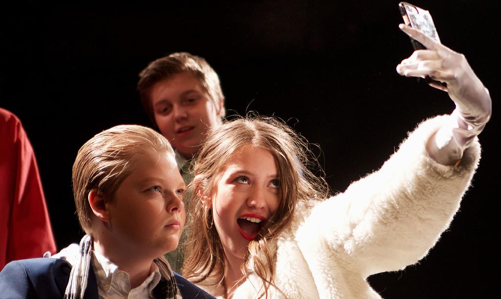 Teater Teatervagnen har varit i full gång under 2017. Under våren anordnades UKM (Ung Kultur Möts) på Tåget och där var det några medlemmar från vagnen som deltog.