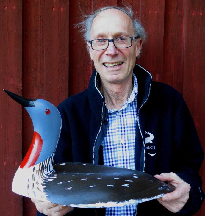 Peter Lindberg LOM-pristagare 2015 Peter Lindberg med årets LOM-pris. Foto: Mats Eriksson. Med årets LOM-pris uppmärksammade vi Peter Lindberg.
