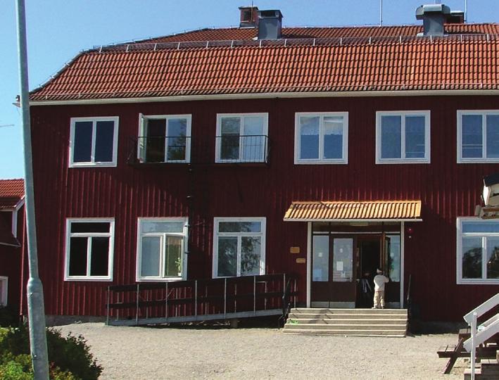 Sörängs skola Förskoleklass: 12 barn Åk 1-6: 57 elever Fritidshem: 33 barn Sörängs skola Sörängsvägen 4981 821 93 Bollnäs Expedition: Ann Helén Johansson Rektor: Petra Bruce ann-helen.
