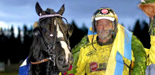 KLASSISKA KALLBLODSLOPP Philip Ess vann Svenskt Kallblodsderby årgång 2018. SVENSKT KALLBLODSDERBY Östersund 25 juli. Lätt bana. 1.403.000 kr. 2.140 m. Auto.