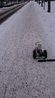 Den 26 januari, slutligen, är ett typfall (2) där friktionen är god på den sopsaltade sträckan