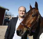 SOLVALLA DISTANS b START BANKOD TRIO TVILLING VINNARE PLATS Customs Amatörserie 0 - B-tränarlopp Spårtrappa 0 m -åriga och äldre.00-00.000 kr, körda av B- eller D- licensinnehavare. 0 m. Autostart.