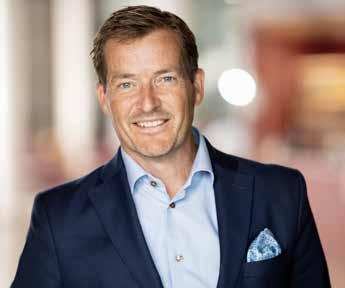 Verkställande ledning NORBERT OPPITZ HENRIK STENQVIST PHILIP WOOD ARMIN REININGER FREDRIK WETTERLUNDH MILAN ZDRAVKOVIC Norbert Oppitz Head of Specialty Care Född 1967 Anställd sedan 2017 Examen i
