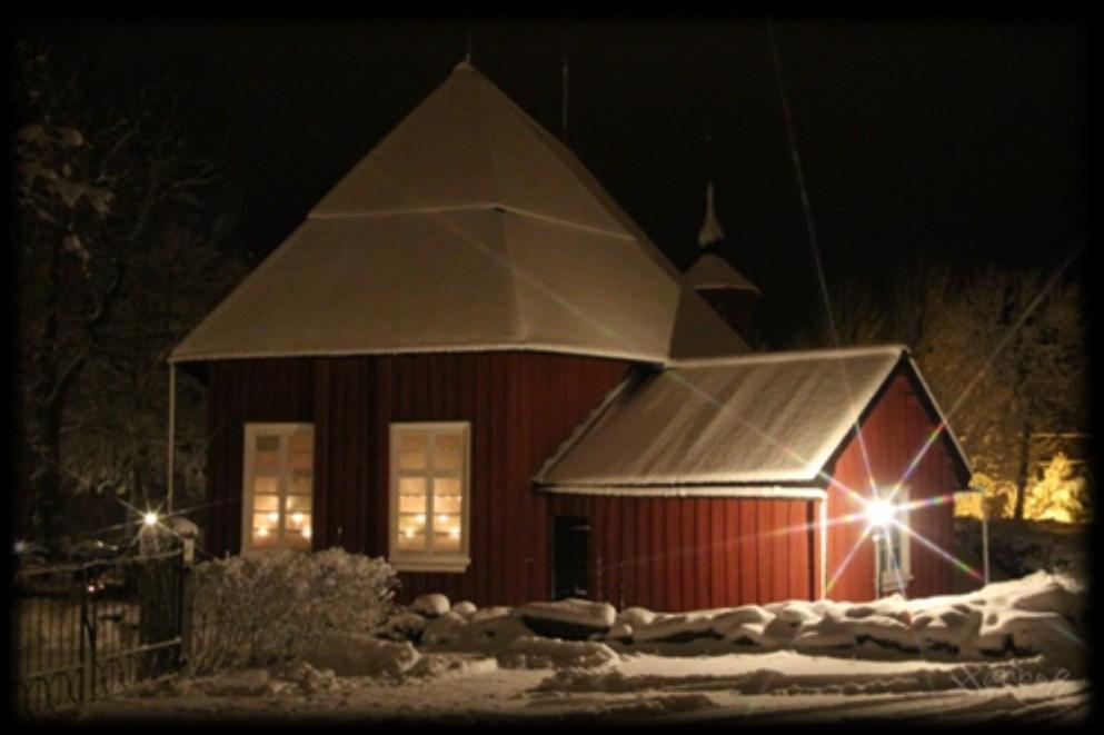 Julandakt i Västanfjärds gamla kyrka fredag 14.12 kl. 18. Känner du att det är svårt att komma i stämning inför julen? Är det mest jäkt och stress och ingen julfrid som fyller dig?