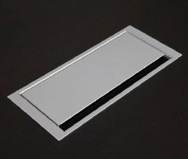 B: 13,7-20,3 cm D: 46 cm H: 6,8-12,8 cm 24251 ErgoSpace PC-upphängning Minimal En mycket flexibel lösning för vertikal och horisontell upphängning.