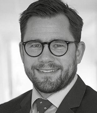 Andreas Blomdahl och Thomas Jakobsson är aktieägare i Marinediesel och Luke Foster och Allan Foster är aktieägare i Foster Global Holdings Pty Ltd ( Foster Global ) Marinediesel och Foster Global är