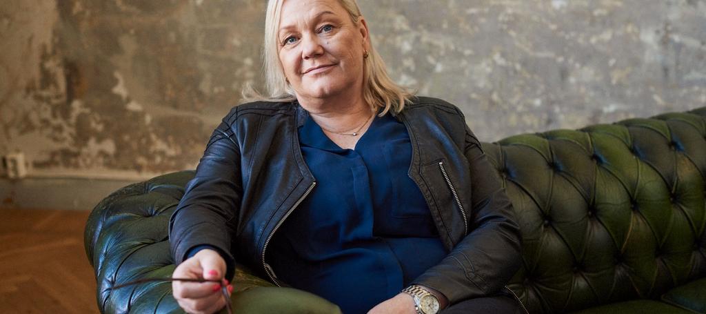 SKÄRMPSYKOLOGEN KOMMENTERAR: Vårt sociala liv med skärmtid Idag är vi många som bor väldigt långt från våra ursprungsfamiljer och vänner från uppväxten.