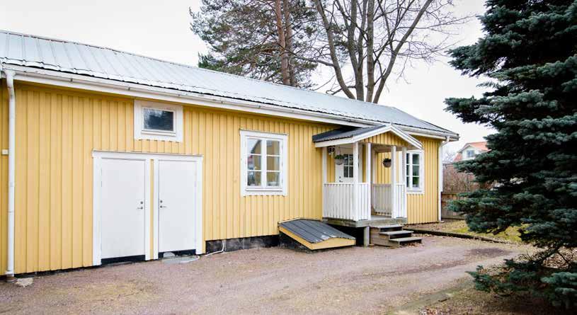 Byggnaden har underhållits löpande under åren. De senaste åren har fasaden blivit ommålad, plast lagts in i torpargrunden samt att det har bytts hängrännor.