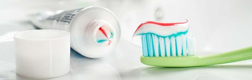 Nationellt förbud mot plastpartiklar i kosmetiska produkter Gäller fr.o.m. 1 juli 2018 Förbud mot plastpartiklar < 5 mm I kosmetiska produkter som sköljs av eller spottas ut, t.