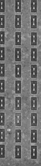 A photoemission spot not originating from the gap of an antenna can be seen on the lower left antenna, however, its offmatrix location means that it will not be mistaken as a signal from an antenna.