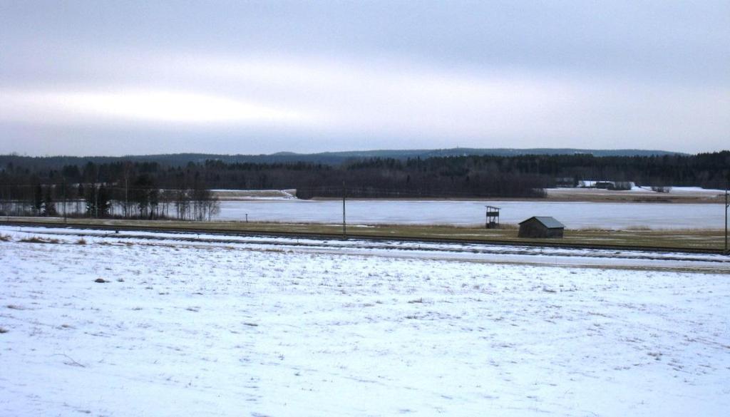 uppskattas bli måttlig. Den planerade järnvägen kommer att korsa de berörda vattenområdena, vilket medför en kortvarig påverkan i form av grumling i samband med anläggningsarbete.