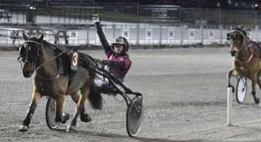 200 och 1.000 poäng i segrar med Ekslätts Memory och L.A.Magician och en fin dubbel på Mantorp med två segrar och ett andrapris på tre starter!