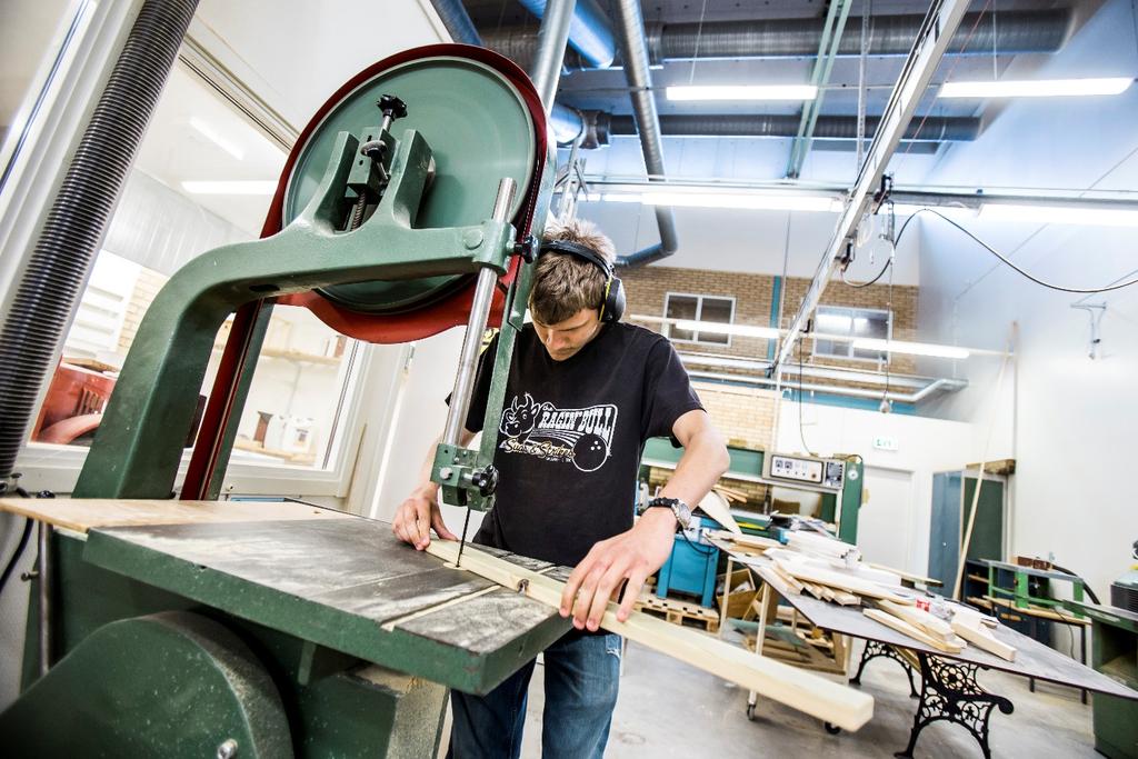 INTRODUKTIONS- PROGRAMMEN K unskapsresultaten för Introduktionsprogrammen är betydligt svårare att kartlägga.