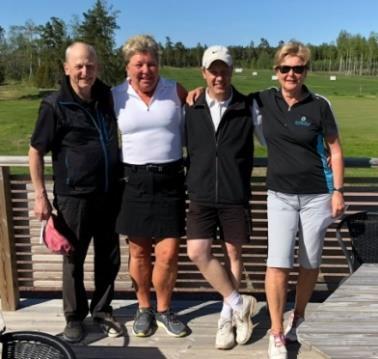 Under träningsperioden fick juniorerna även lära sig grunderna i golfens vett & etikett samt spelregler som testades med ett litet skriftligt prov.