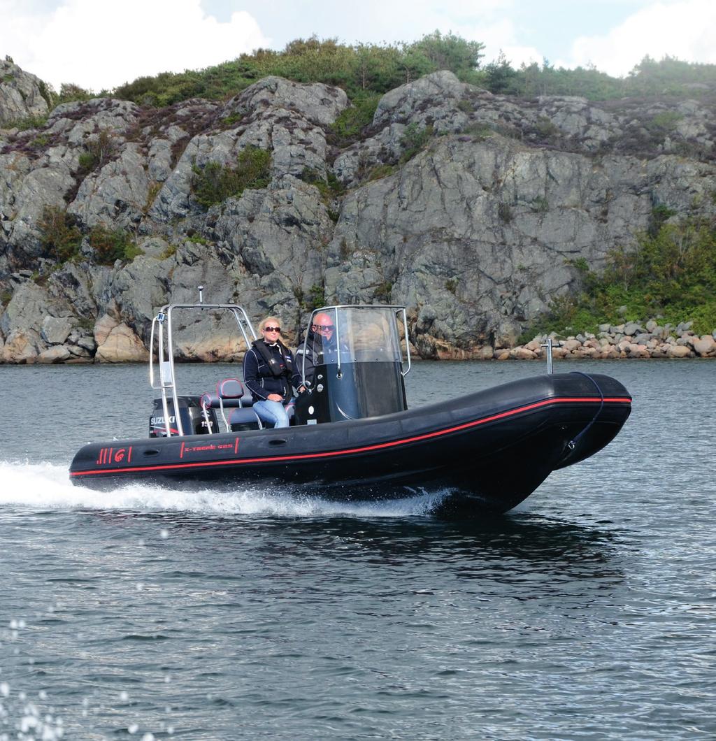CAPELLI X-TREME RAID TUFF, OÖM, SPORTIG X-treme RAID har storbåtsegenskaper i sportigt utförande. Båtarna är stabila och breda, vilket gör dem lättmanövrerade även i snabba svängar.