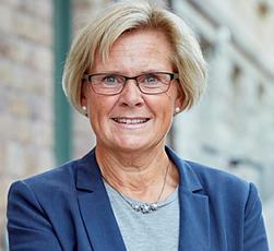 Sida 3 (25) Riksåklagarens förord Verksamhetsplanen omfattar prioriterade aktiviteter för att uppnå Åklagarmyndighetens övergripande mål samt särskilda uppdrag och återrapporteringskrav från