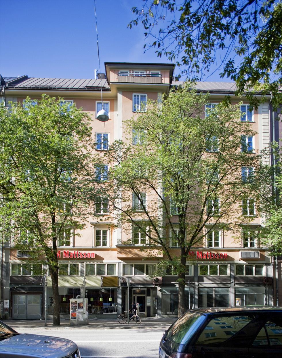 ANSVAR SFULL FÖR VA LTN I N G Återbruk ger kontorsinredning nytt liv Foto: AFA Fastigh eter När AFA Försäkring renoverade fastigheten Våghalsen skulle en kontorslokal omvandlas till tandläkarpraktik.